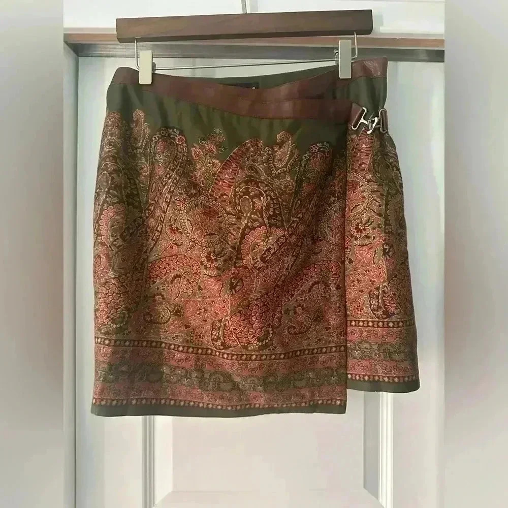 Lauren Ralph Lauren Olive Green and Rust Paisley Mini Skirt